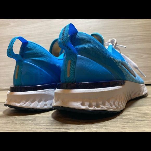 Nike Odyssey React ‘Football Grey/Blue Void’ Sz 9 - Picture 2 of 11